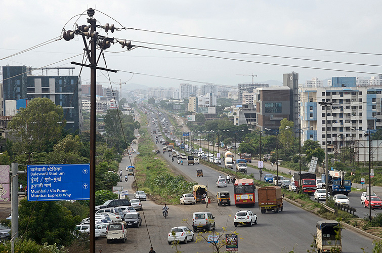  Neubauten an einer Umgehungsstrae in Pune